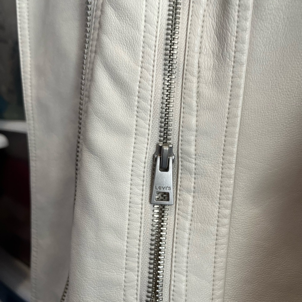 PU Cream Levi Jacket - Picture 7 of 12